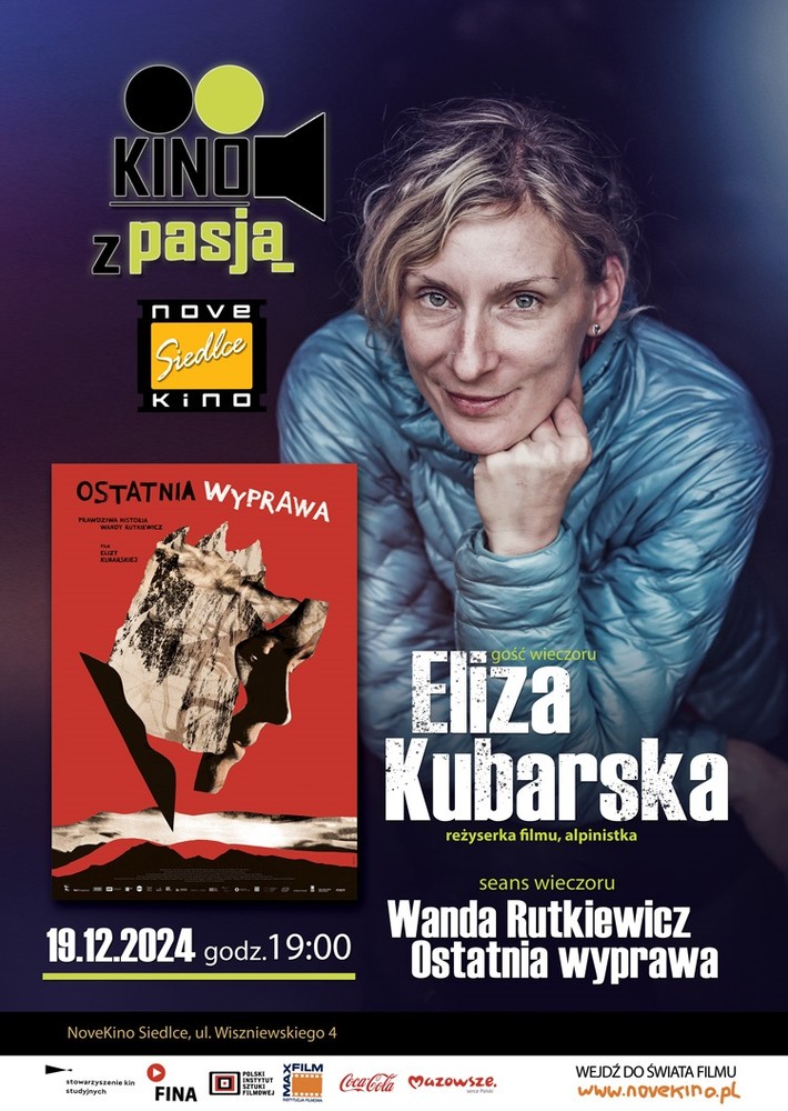 Plakat promujący cykl filmowy "Kino z pasją", przedstawiający kobietę patrzącą prosto w obiektyw. 